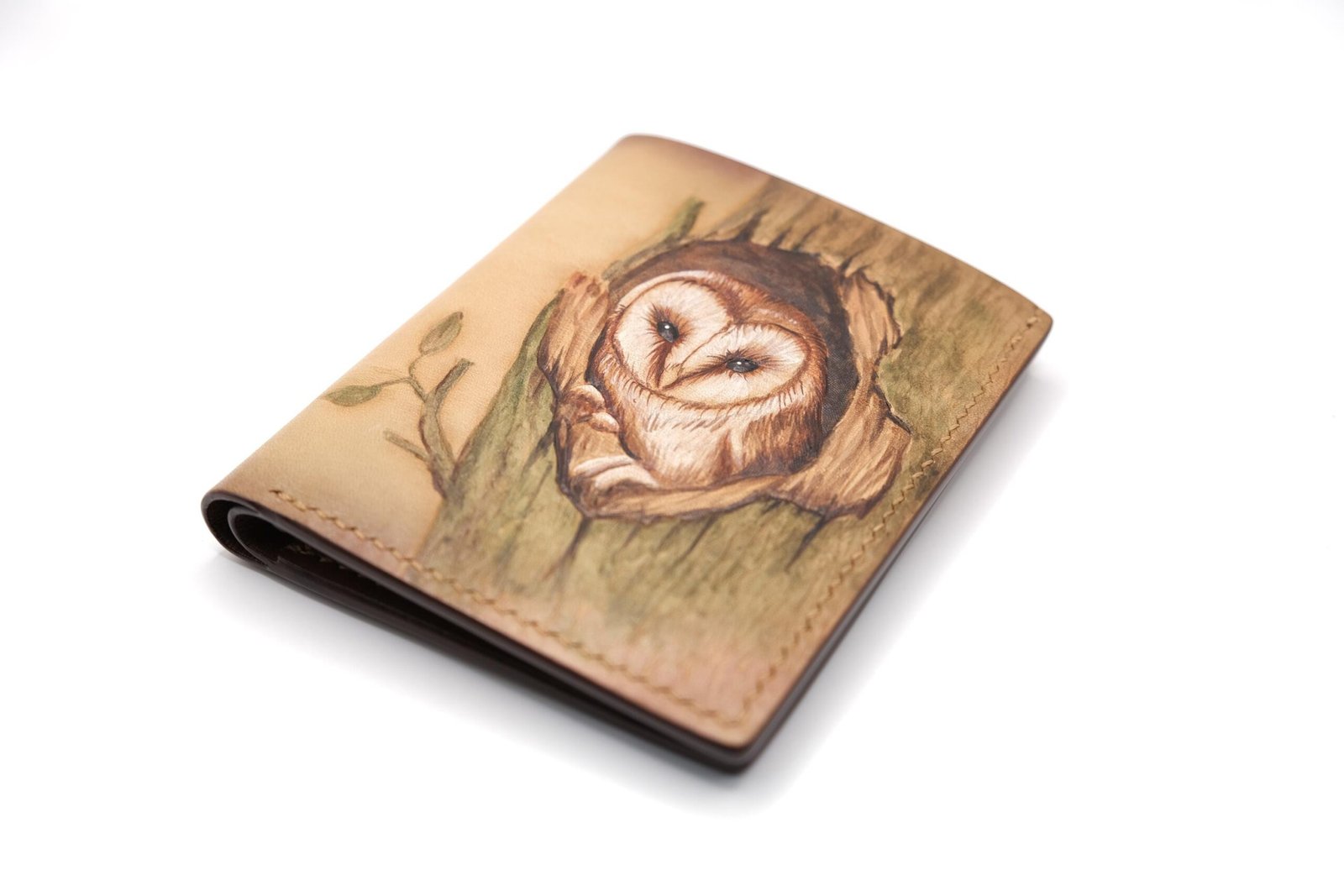 Alohaleather Hand-Carved Leather Wallet – Enchanting Owl Design - Image 3