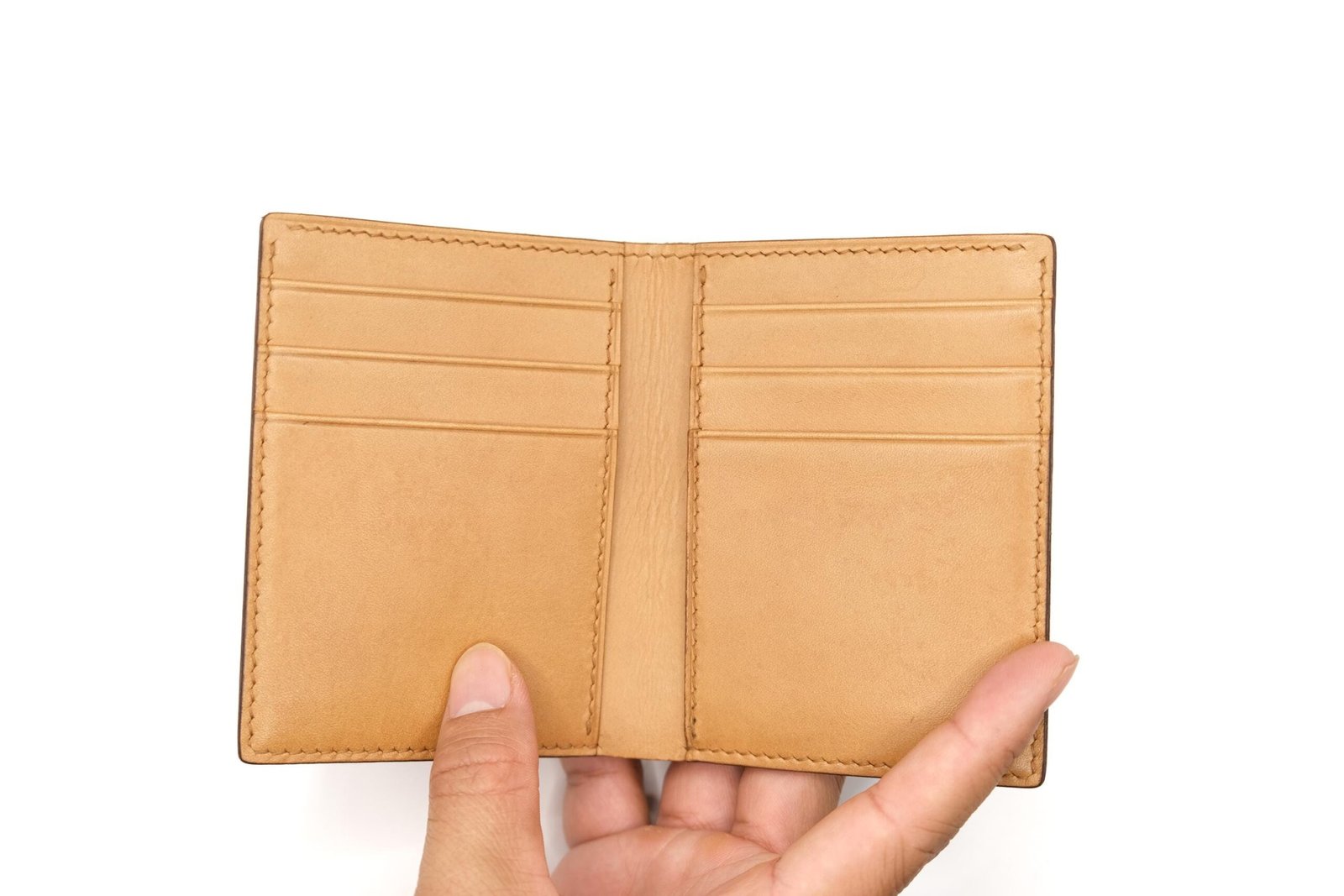 Vertical Bifold Leather Wallet with Hand-Carved Grizzly Bear – Handmade Bear Wallet, Wild Animal Gift for Him - Image 9