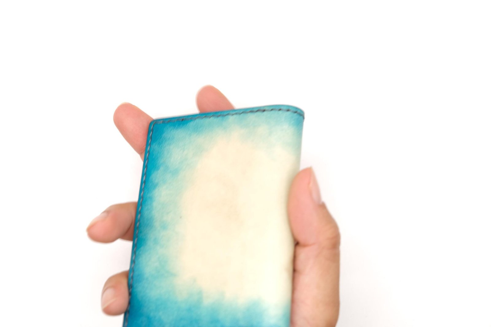 Mini Leather Wallet with Hand-Carved Baby Sea Turtle – Handmade Ocean Wallet – Minimalist Wallet – Gift for Turtle Lovers - Image 8