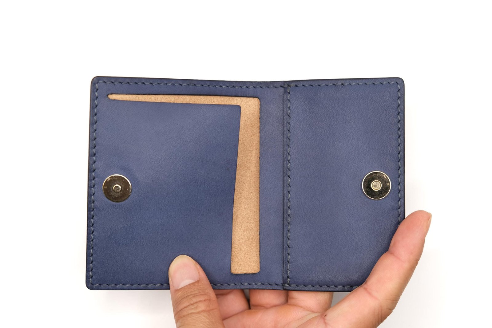 Mini Leather Wallet with Hand-Carved Humpback Whale – Handmade Unique Gift, Whale Wallet, Leather Wallet Gift - Image 9