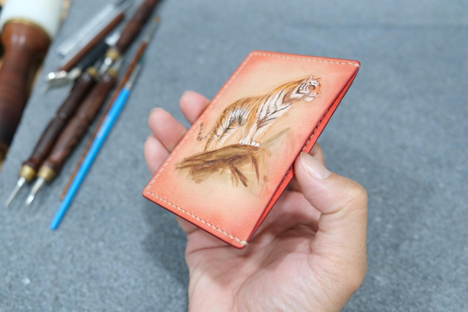 Leather Card Holder with Hand-Carved Tiger – Handmade Minimalist Wallet, Strength Symbol Gift for Him - Image 2