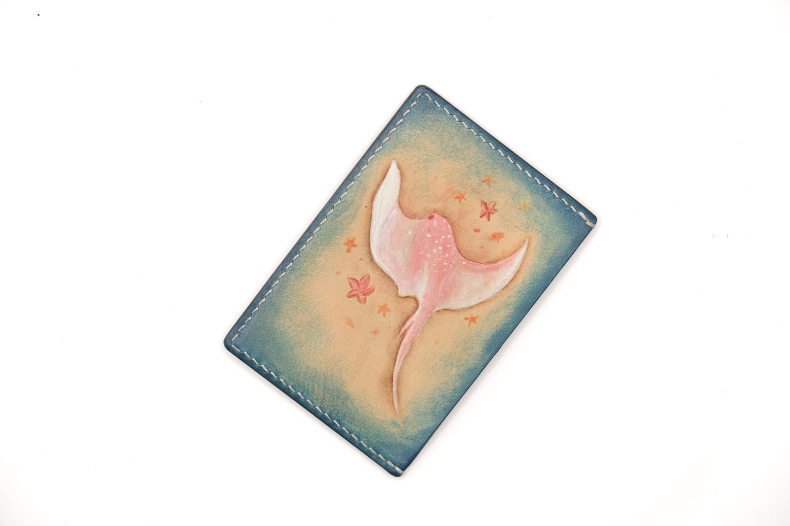 Leather Card Holder with Pink Stingray – Hand-Carved Ocean Art Wallet, Gift for Sea Lovers - Image 5
