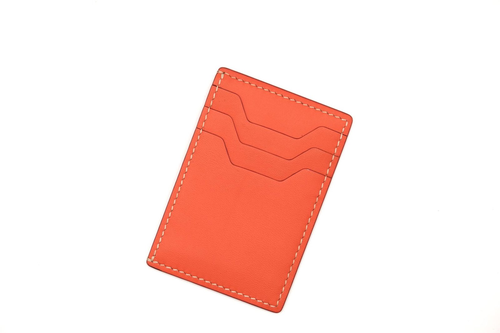 Hand-Carved Leather Card Holder with Daylily – Floral Leather Card Case – Hand-Painted Nature-Inspired Gift for Her - Image 5