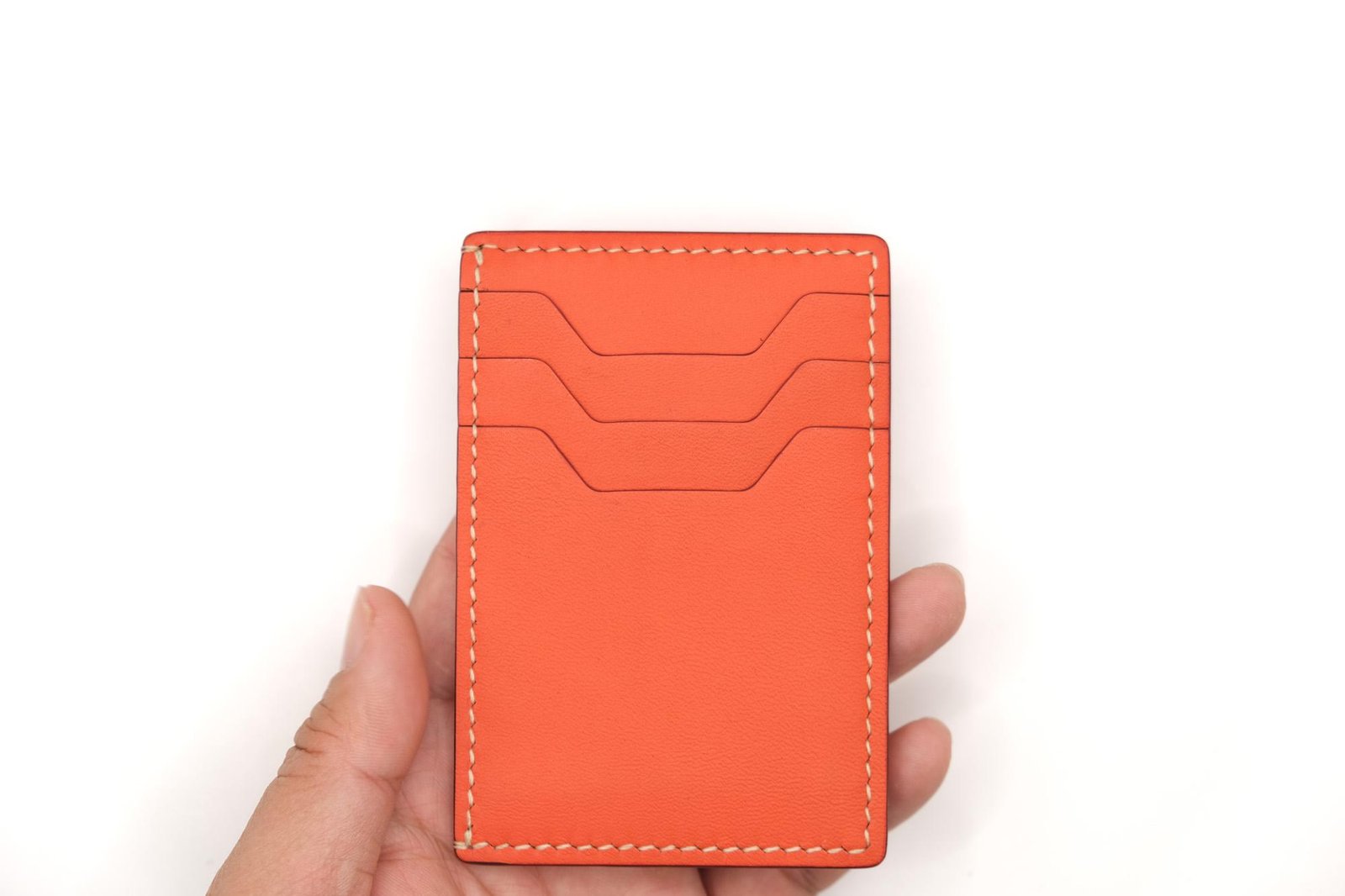 Hand-Carved Leather Card Holder with Daylily – Floral Leather Card Case – Hand-Painted Nature-Inspired Gift for Her - Image 7