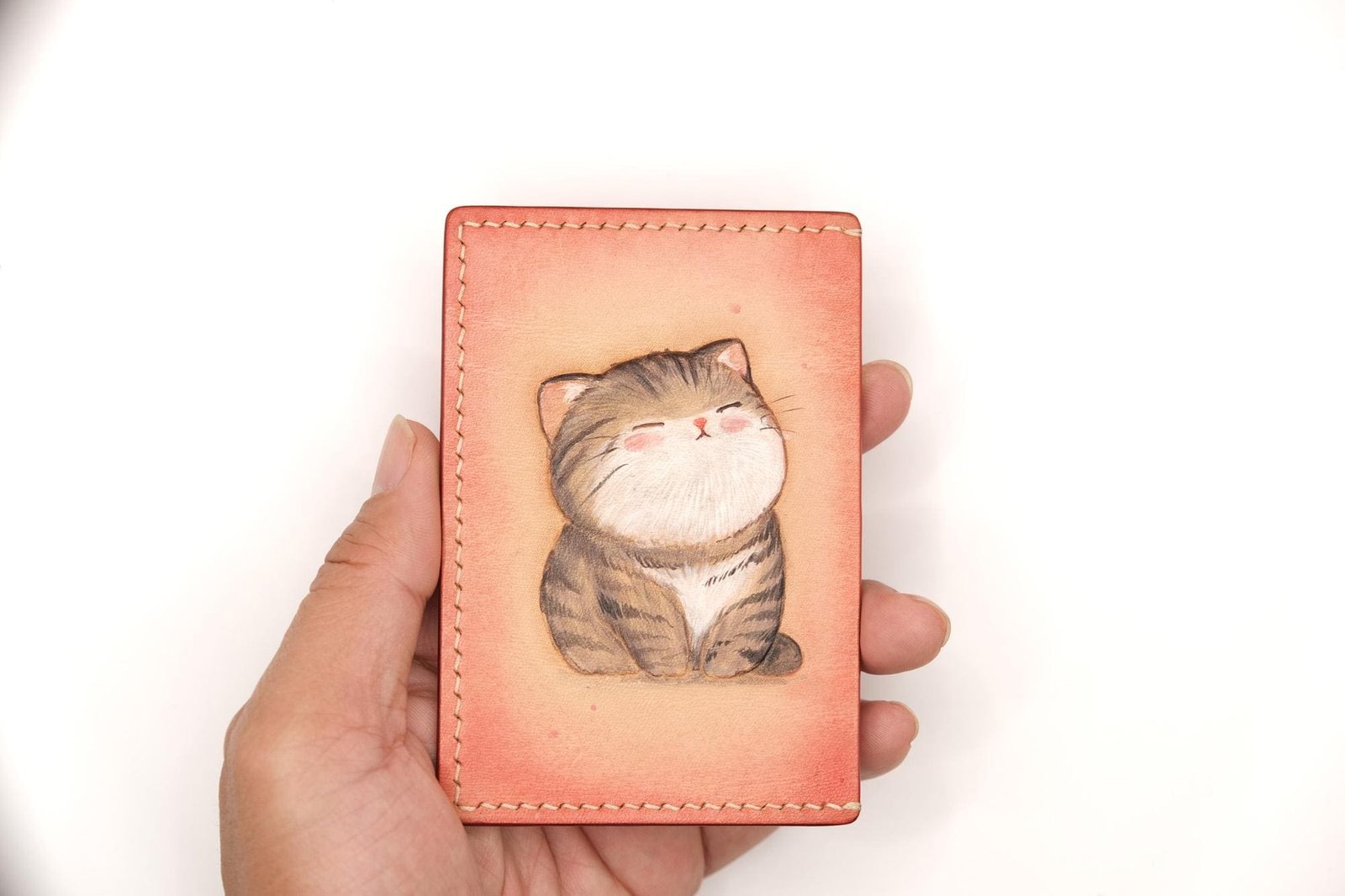 Hand-Carved Leather Card Holder with Smiling Tabby Cat – Cute Cat Slim Wallet – Gift for Cat Lovers - Image 5